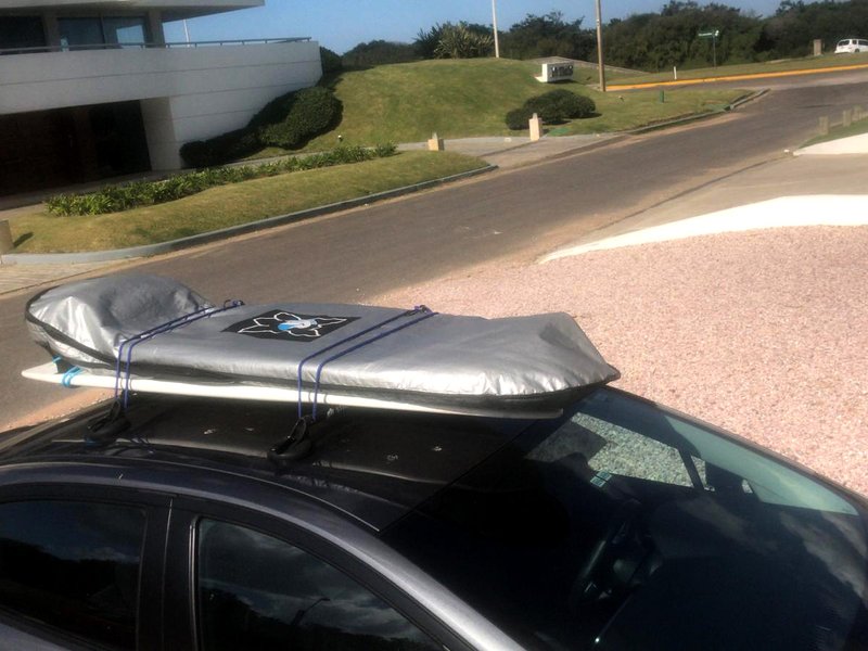 Mathias Pensatori barras para con ventosas StickyRack.uy