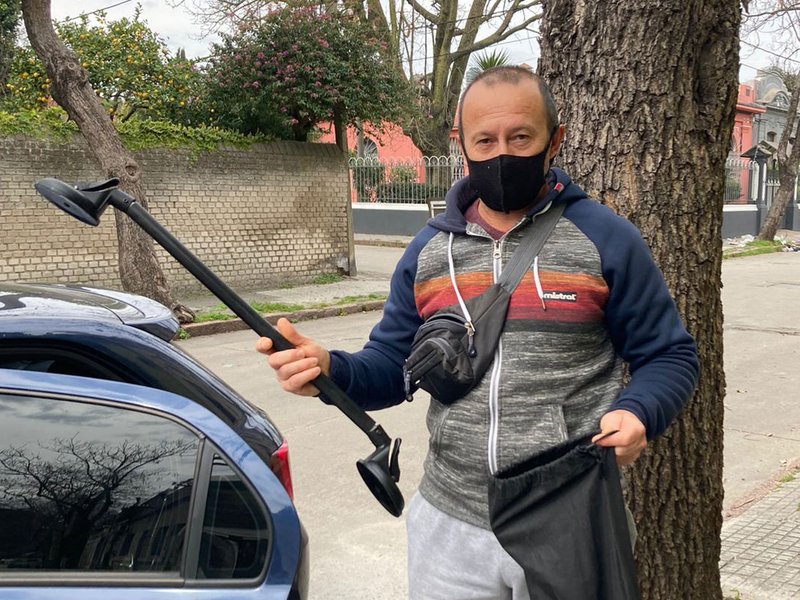 Barras para Volkswagen Gol con ventosas Leo StickyRack.uy