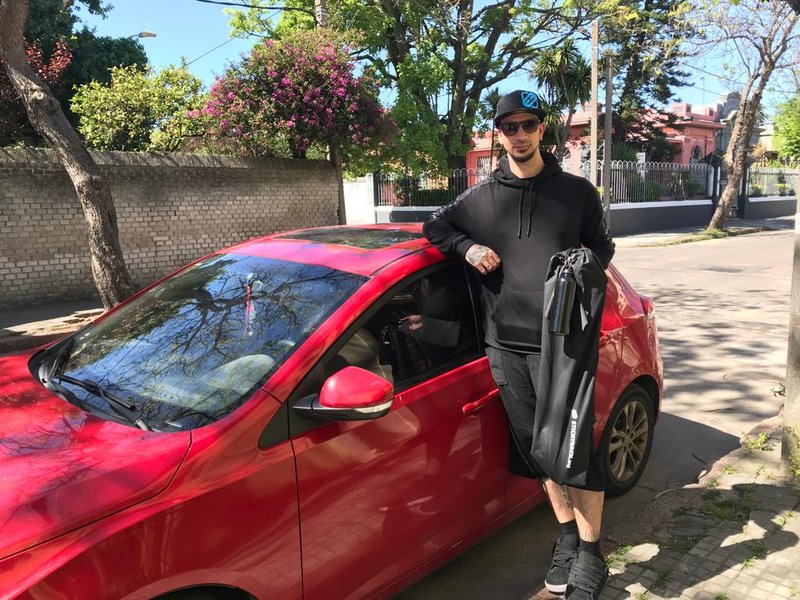 Leon LaBass Project Barras para auto con ventosas para Alfa Romeo StickyRack.uy