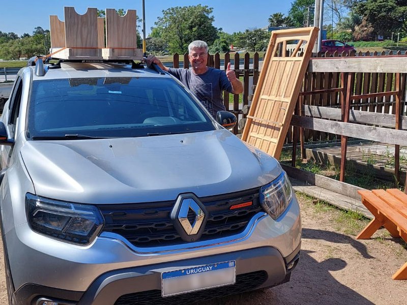 2024-10-17 Nacho Ignacio El Pinar Club Cliente StickyRack Renault Duster