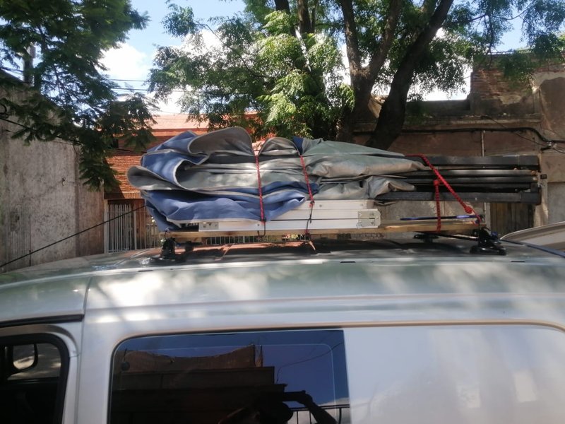 2024-11-30 Agustin baca Peugeot Partner barra ventosa StickyRack